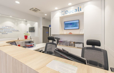  Docali Lyon 8 - Centre dentaire Frères Lumière 