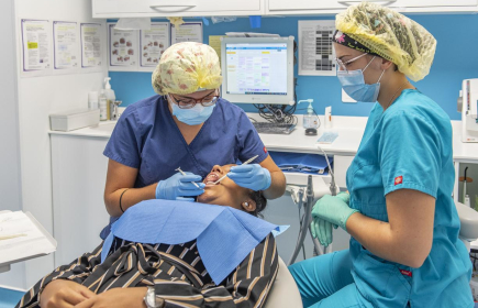  Docali Lyon 8 - Centre dentaire Frères Lumière 